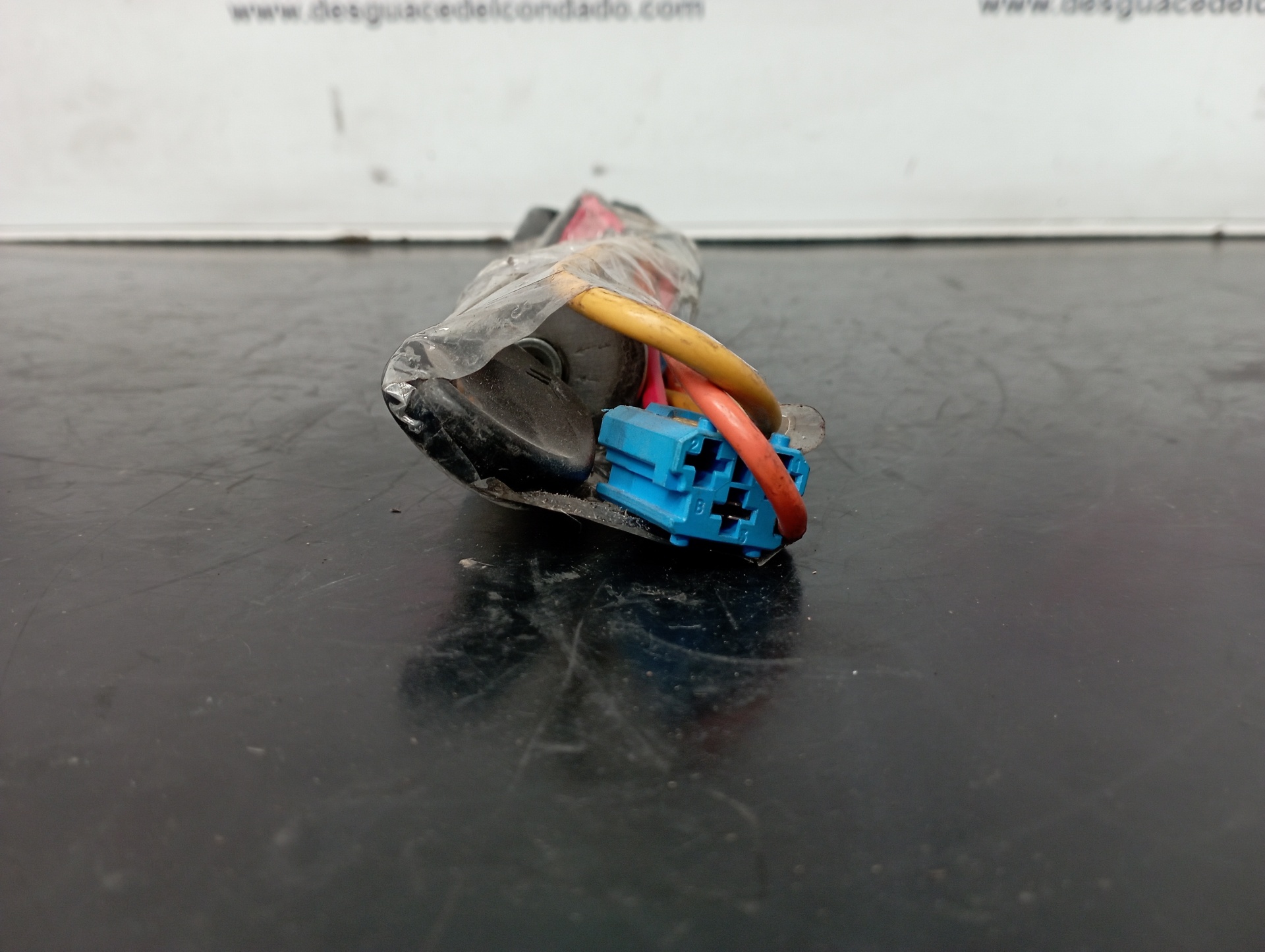 183237_3