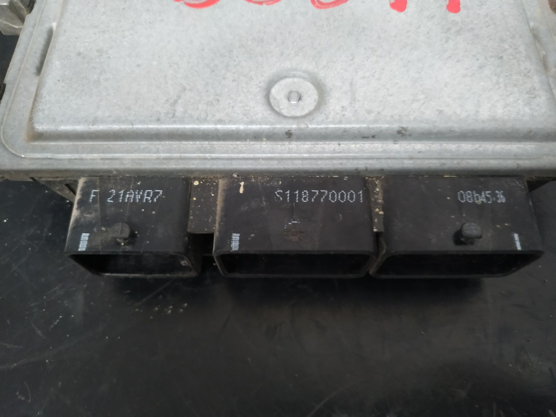 215593_4