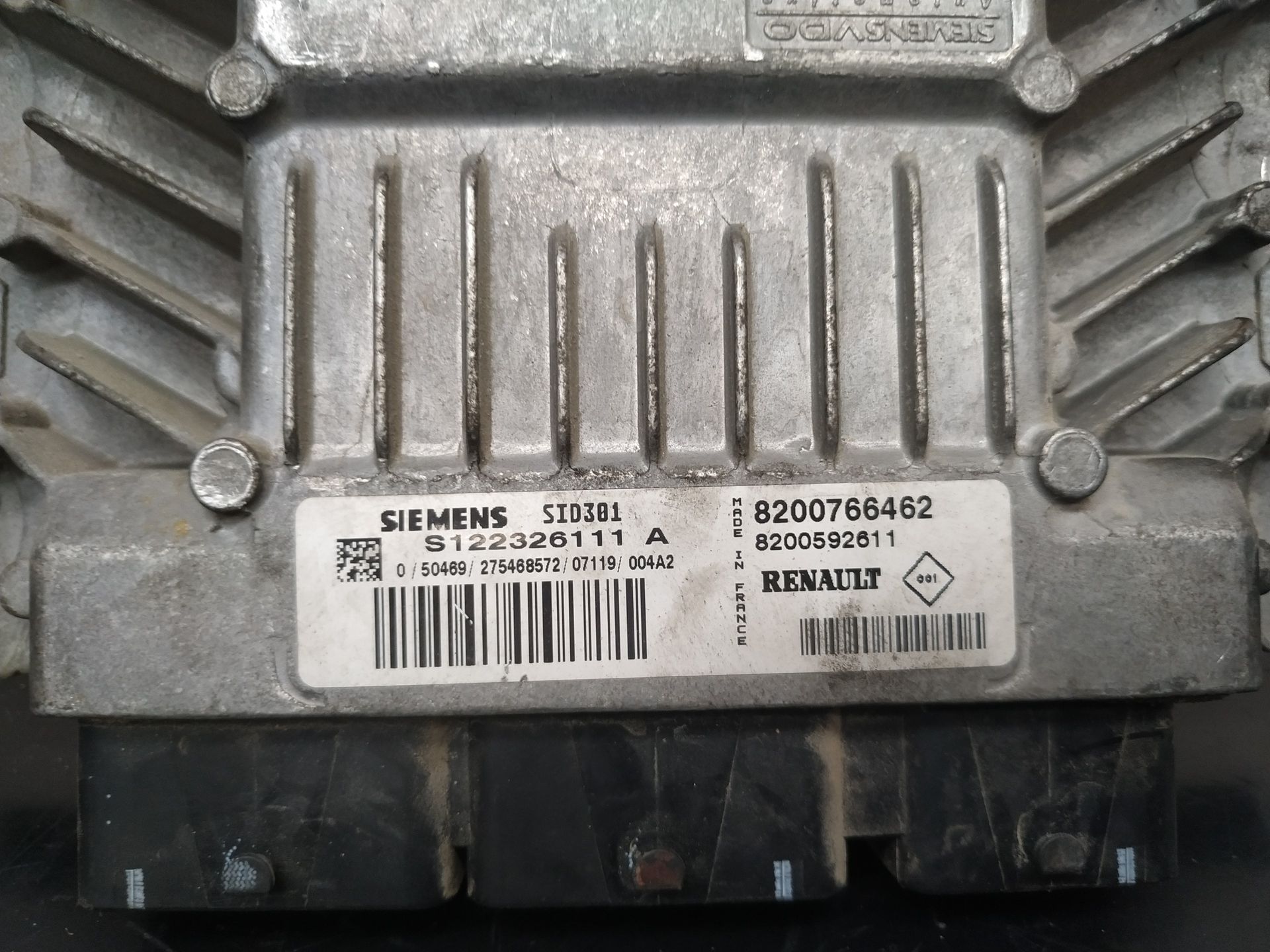 215593_7