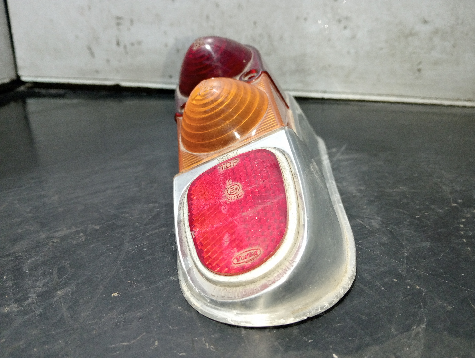 206994_4