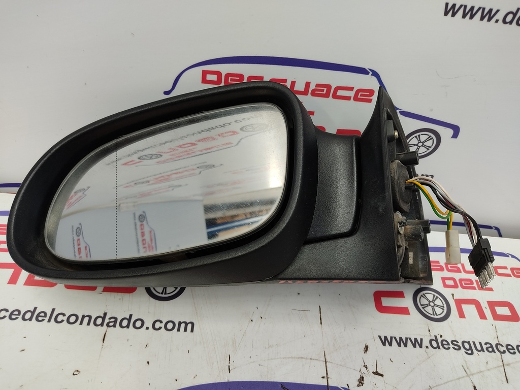 RETROVISOR IZQUIERDO