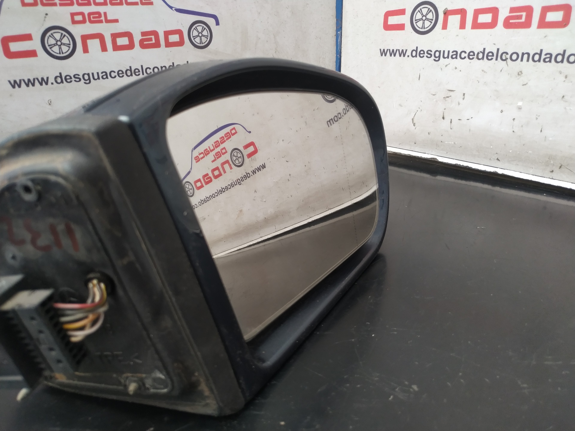 RETROVISOR DERECHO